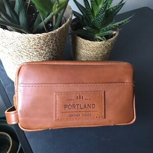Portland Leather Goods Honey Deluxe Dopp Kit